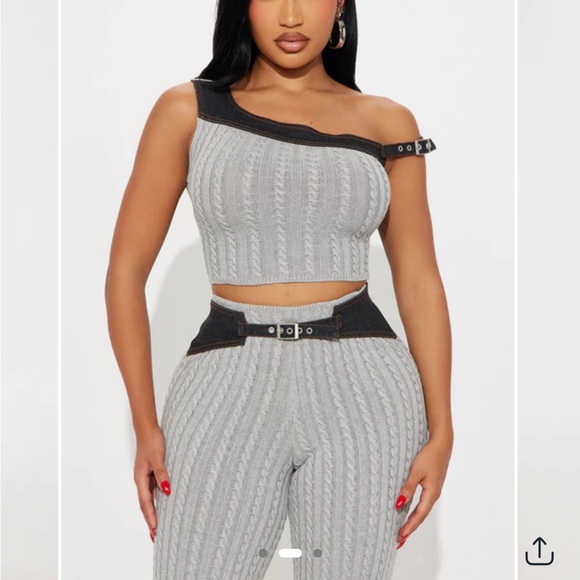 Fashion Nova Pants Set - Picture 3 of 5